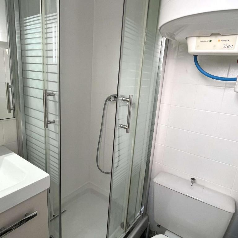 Studio Mezzanine 5 Pers, Terrasse Sud, Parking Privé - FR-1-607-67 - Appartement (5 Adultes) - 15