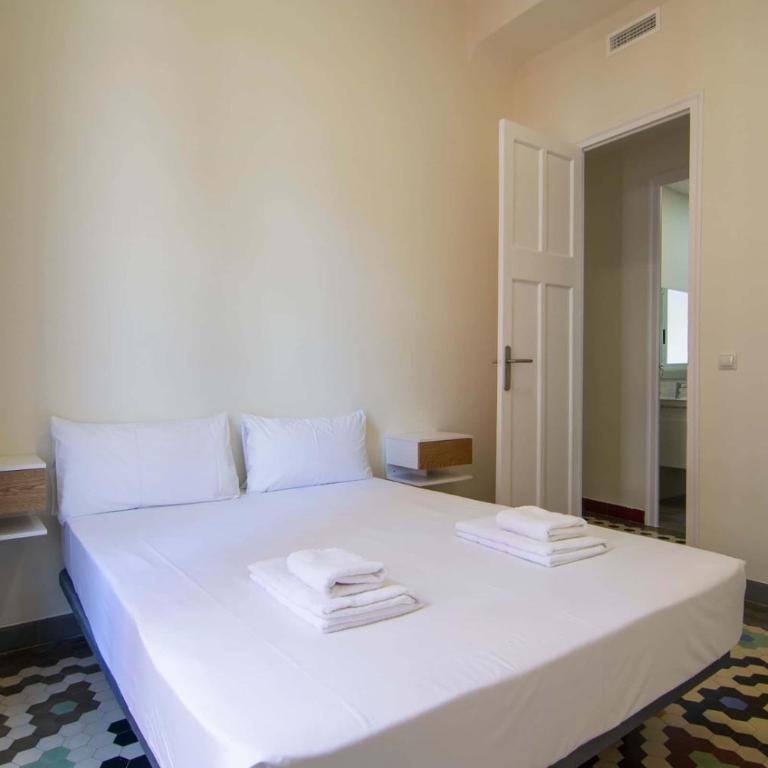 Spacest - Carrer de Francesc Cubells C - Apartment - 22