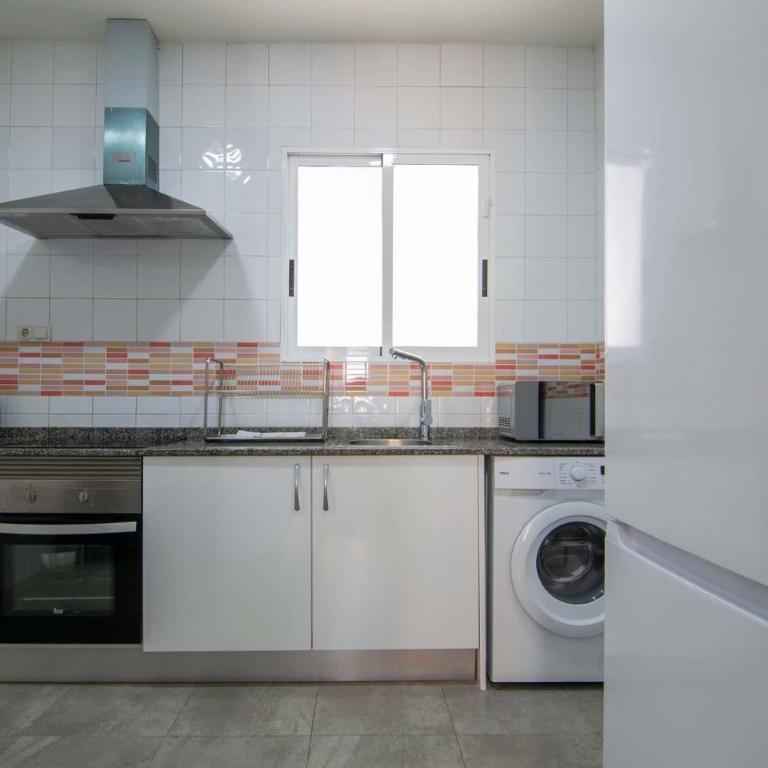 Spacest - Carrer de Francesc Cubells C - Apartment - 39