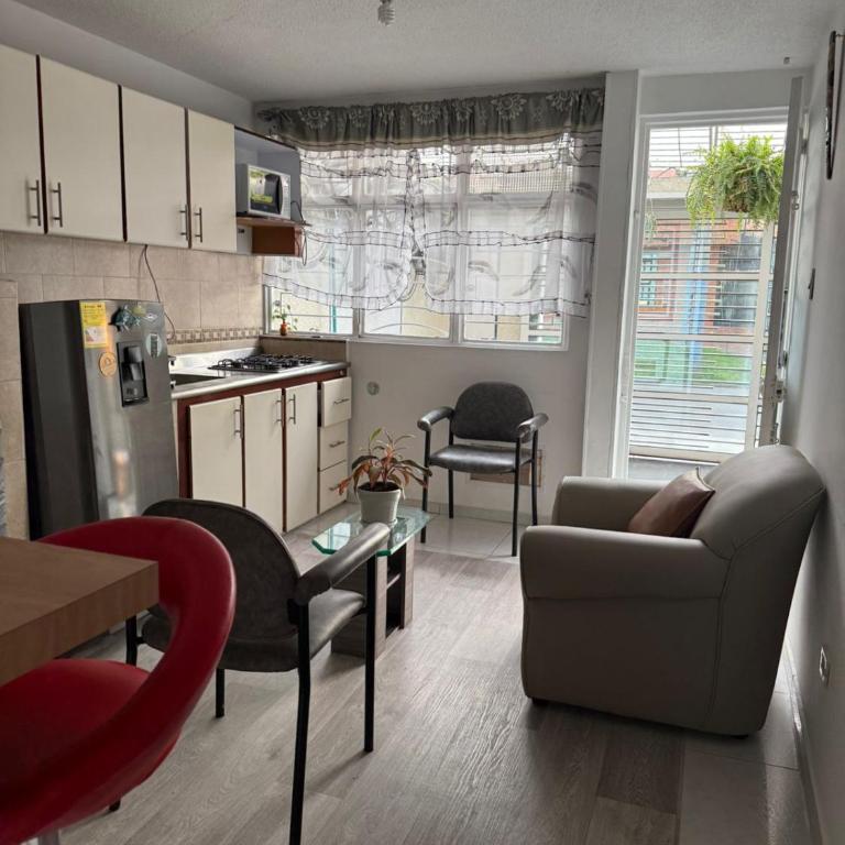 Acogedor Apartamento Pequeño e Independiente - Apartamento de 2 dormitorios - 8