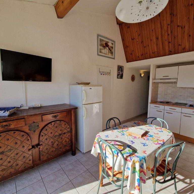 Maison Familiale avec Terrasse, Animaux Bienvenus - FR-1-387-222 - Maison de Vacances - 13