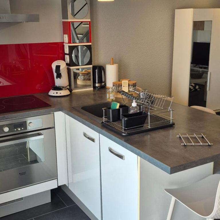 Port Brescou, T3 en duplex climatisé, superbe vue sur le port - Apartamento de 3 dormitorios - 8