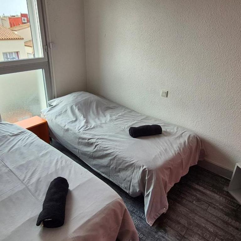 Port Brescou, T3 en duplex climatisé, superbe vue sur le port - Apartamento de 3 dormitorios - 13