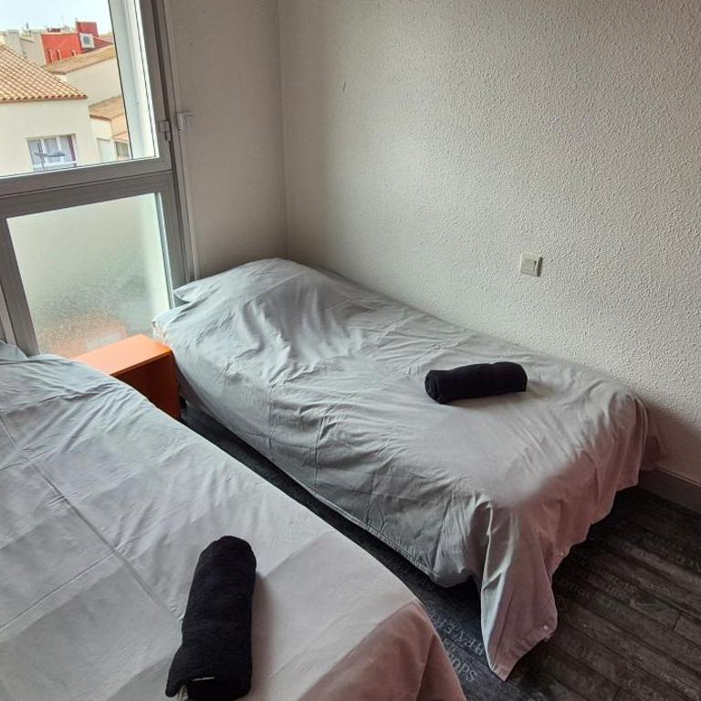 Port Brescou, T3 en duplex climatisé, superbe vue sur le port - Apartamento de 3 dormitorios - 15
