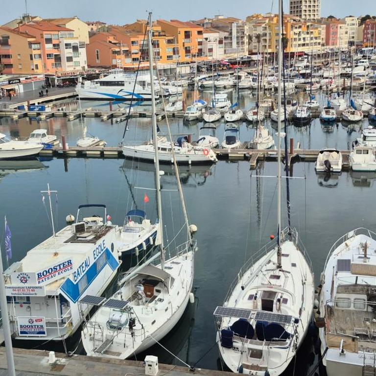 Port Brescou, T3 en duplex climatisé, superbe vue sur le port - Apartamento de 3 dormitorios - 37