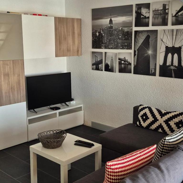 Port Brescou, T3 en duplex climatisé, superbe vue sur le port - Apartamento de 3 dormitorios - 4
