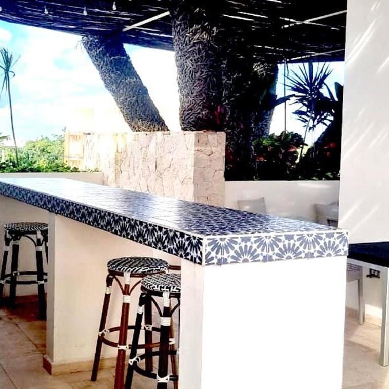Studio con terrazza piscina y coworking - Apartamento de 1 dormitorio - 8
