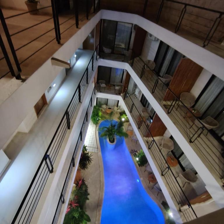 Studio con terrazza piscina y coworking - Apartamento de 1 dormitorio - 9