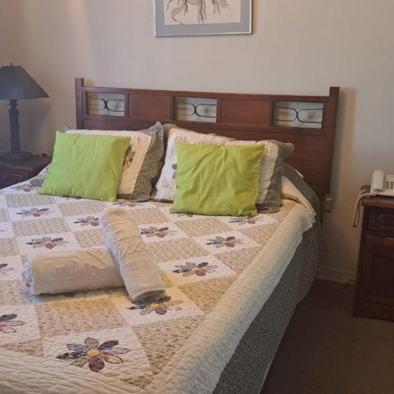 Hotel Doria - Queen Room - 9