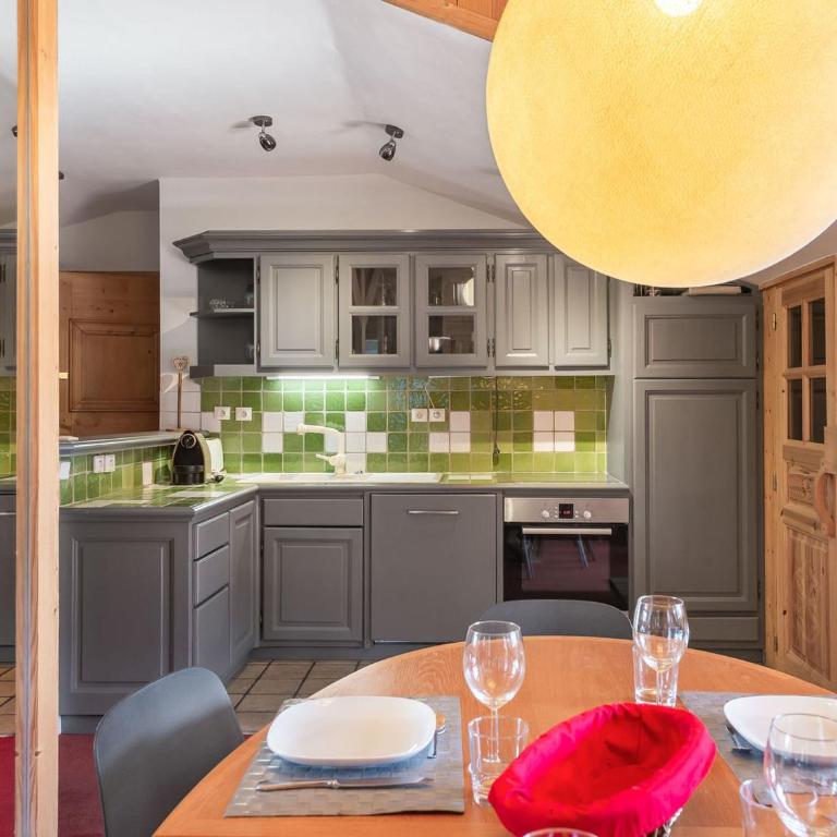 Appartement cosy à Courchevel 1850 avec sauna et parking - Appartement 2 Chambres - 5