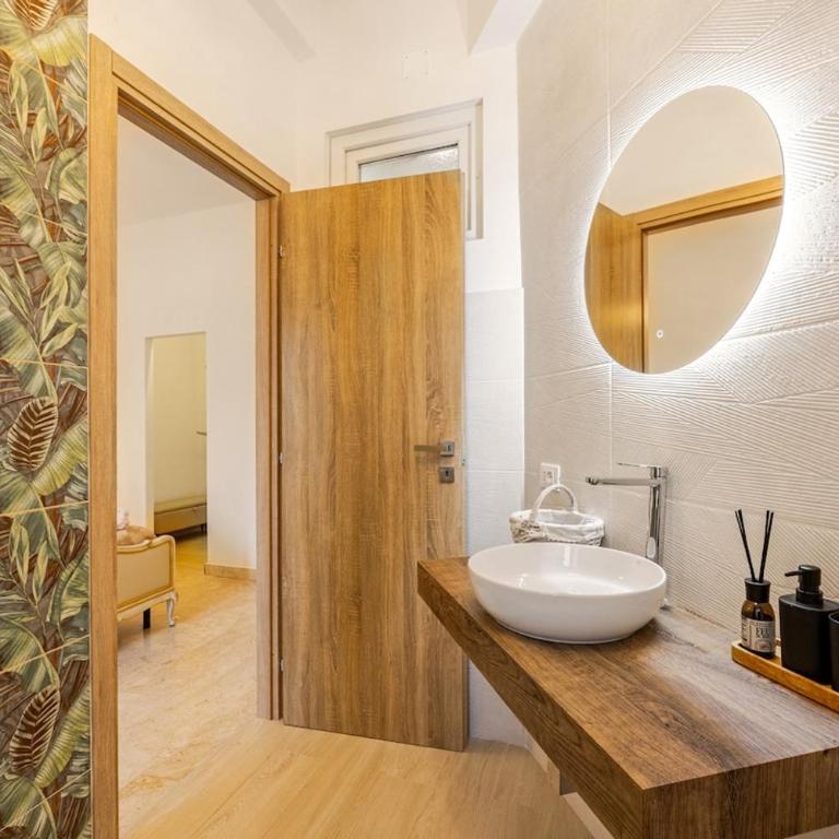 Angelica holiday home - Three-Bedroom Apartment - 22
