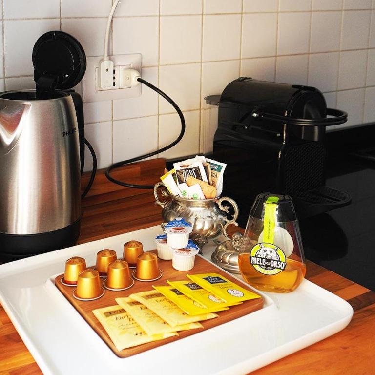 10 Min Centrale - Bright & modern, up to 5 beds - One-Bedroom Loft Apartment with One Queen Bed - 40