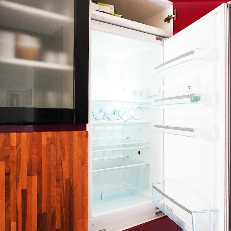 10 Min Centrale - Bright & modern, up to 5 beds - One-Bedroom Loft Apartment with One Queen Bed - 42