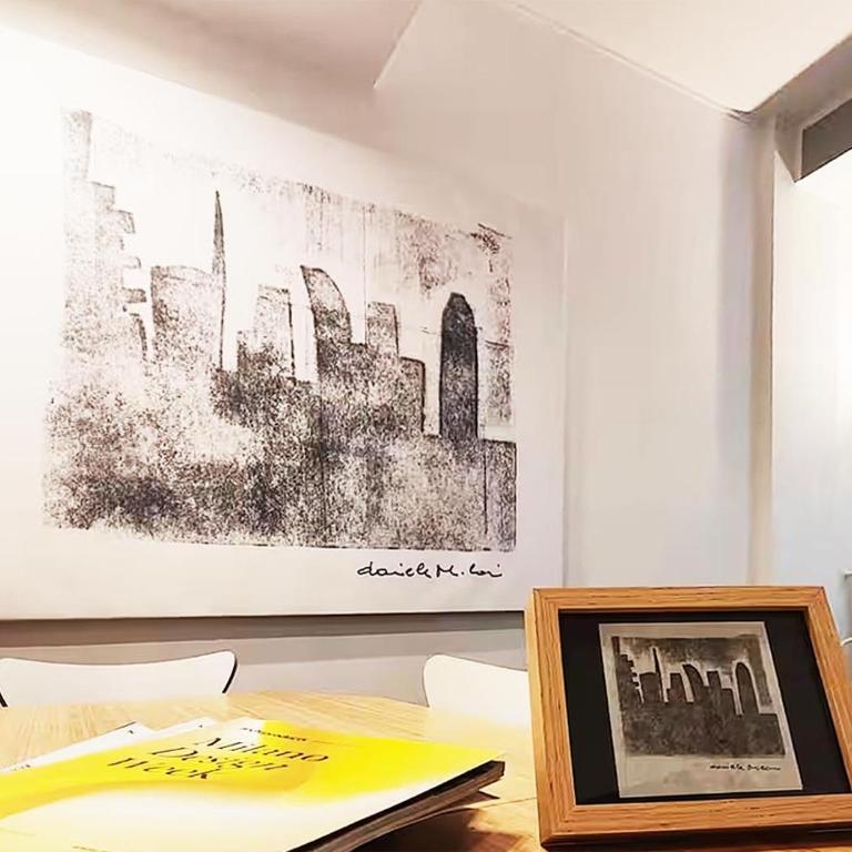 10 Min Centrale - Bright & modern, up to 5 beds - One-Bedroom Loft Apartment with One Queen Bed - 31