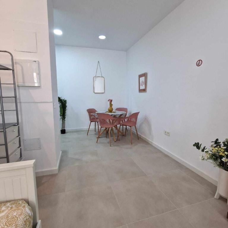 Cathedral District Loft with Full Kitchen - Apartamento de 1 dormitorio - 23