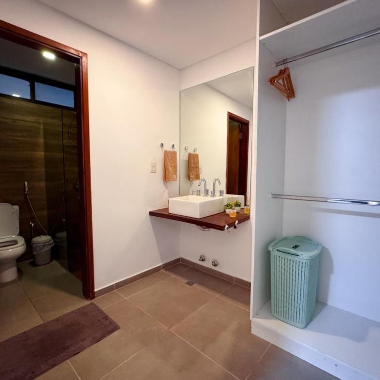 Casa en Sanber con piscina y jardín grande - Four-Bedroom Vacation Home - 39