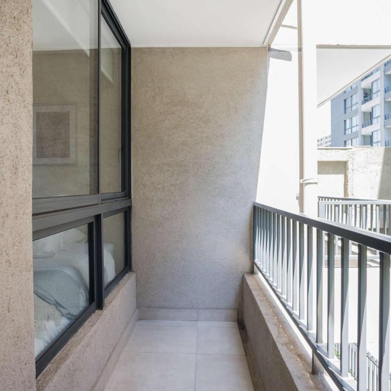 Stylish 2BR Apt in Santiago for 5 Gym Access - Apartment - 19