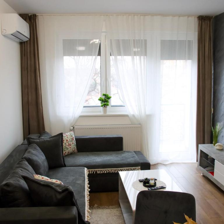 Apartment VIP - One-Bedroom Apartment - 7