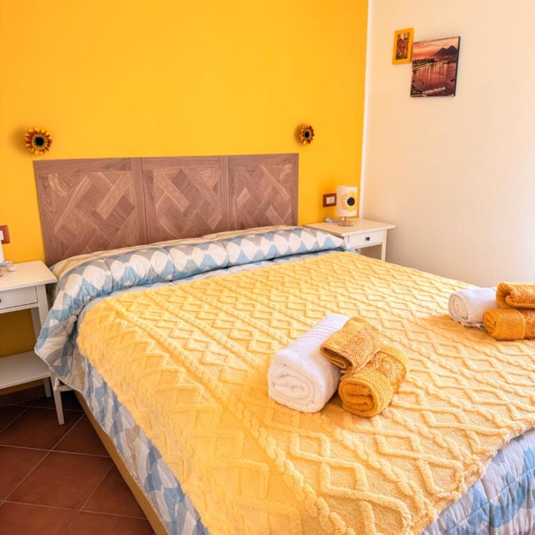 Giallo Napoli - Casa con 1 Camera da Letto - 13