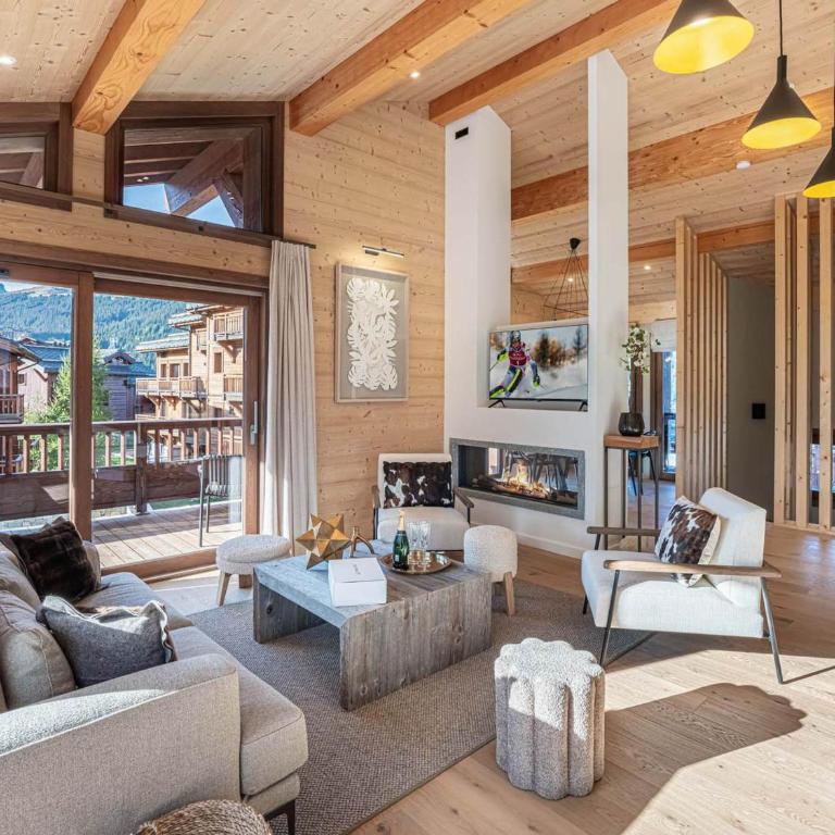 Chalet mitoyen exceptionnel à Courchevel 1650, 4 chambres en suite, animaux admis - FR-1-563-137 - Chalet - 1