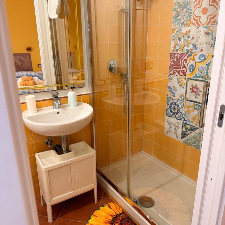Giallo Napoli - Casa con 1 Camera da Letto - 8