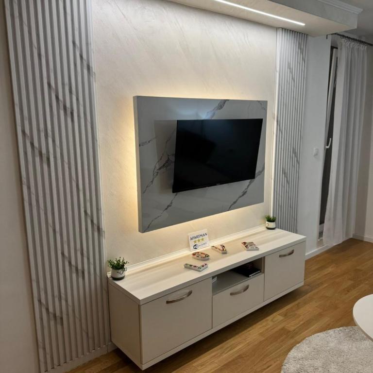 Stan na Dan-Apartman Smile Lukavica - One-Bedroom Apartment - 6