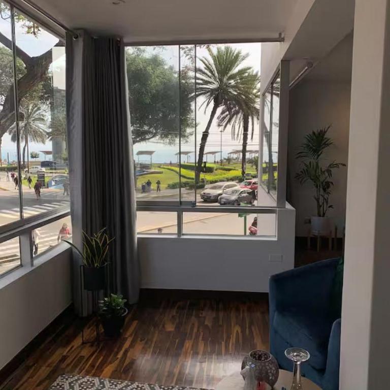 Perfect Location Apt in Miraflores - One-Bedroom Apartment - 1