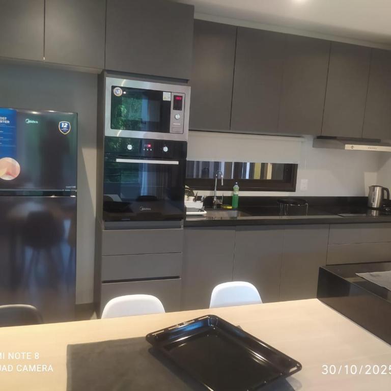Departamento en excelente ubicación! - Two-Bedroom Apartment - 4