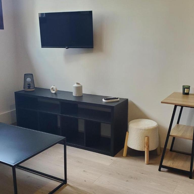 Studio cosy Tramway à 2 min Cœur de Clermont - Appartement 1 Chambre - 5