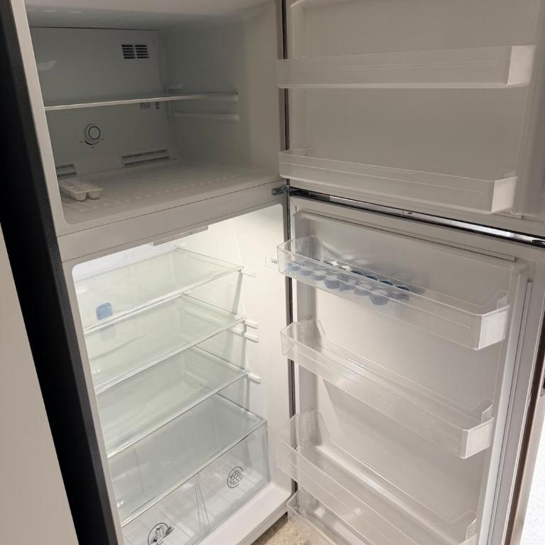 Prados del Este Frente a Centro Comercial Humboldt - One-Bedroom Apartment - 6