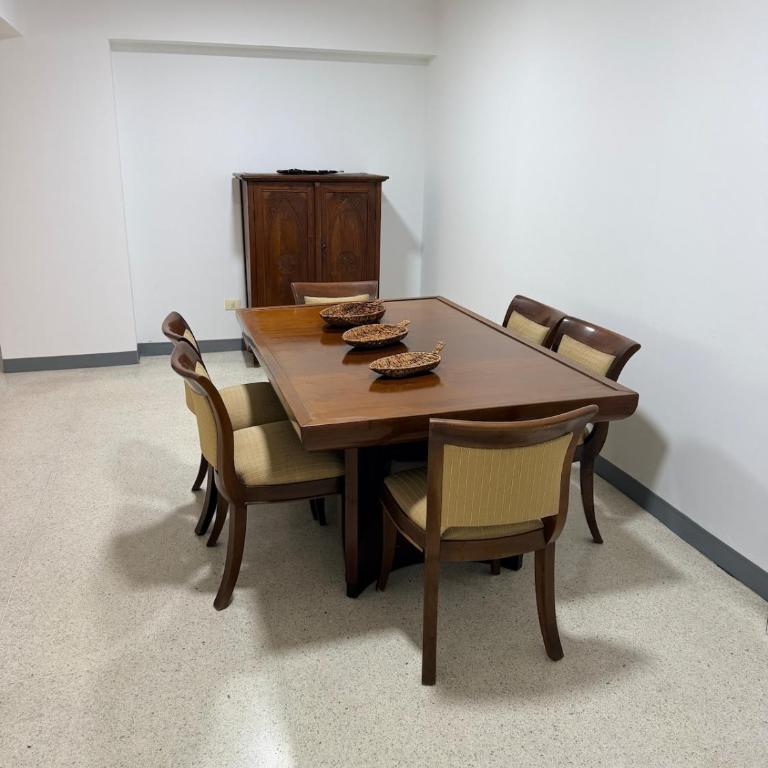 Prados del Este Frente a Centro Comercial Humboldt - One-Bedroom Apartment - 16