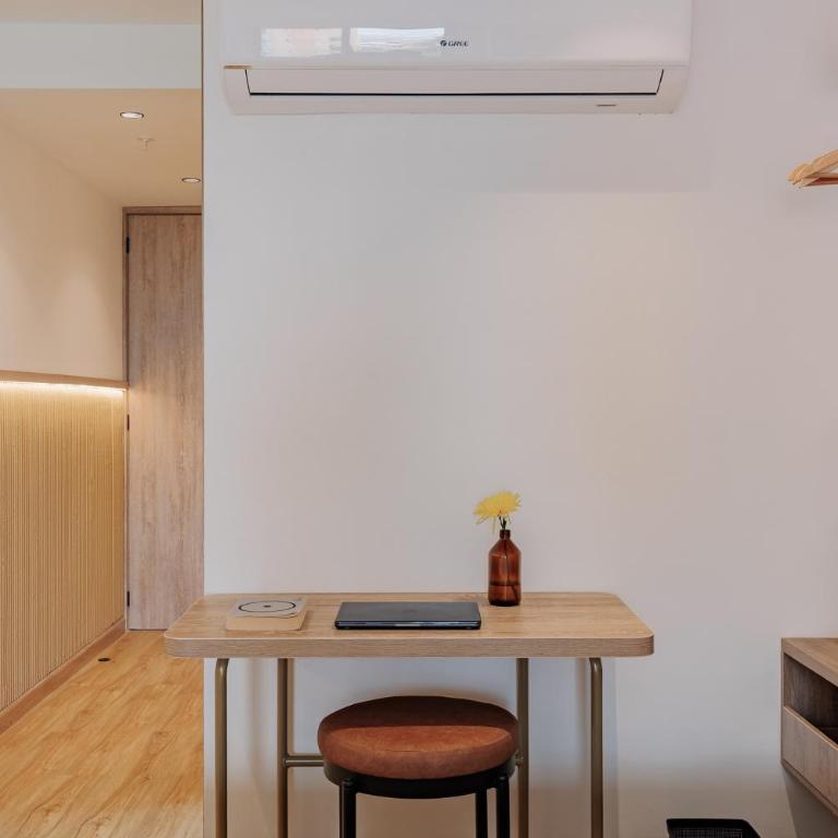Lomm By Somos The Group - Superior Double Room with Two Double Beds - 16