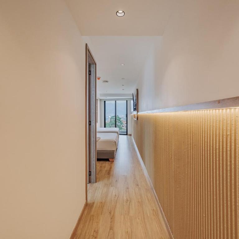 Lomm By Somos The Group - Superior Double Room with Two Double Beds - 4