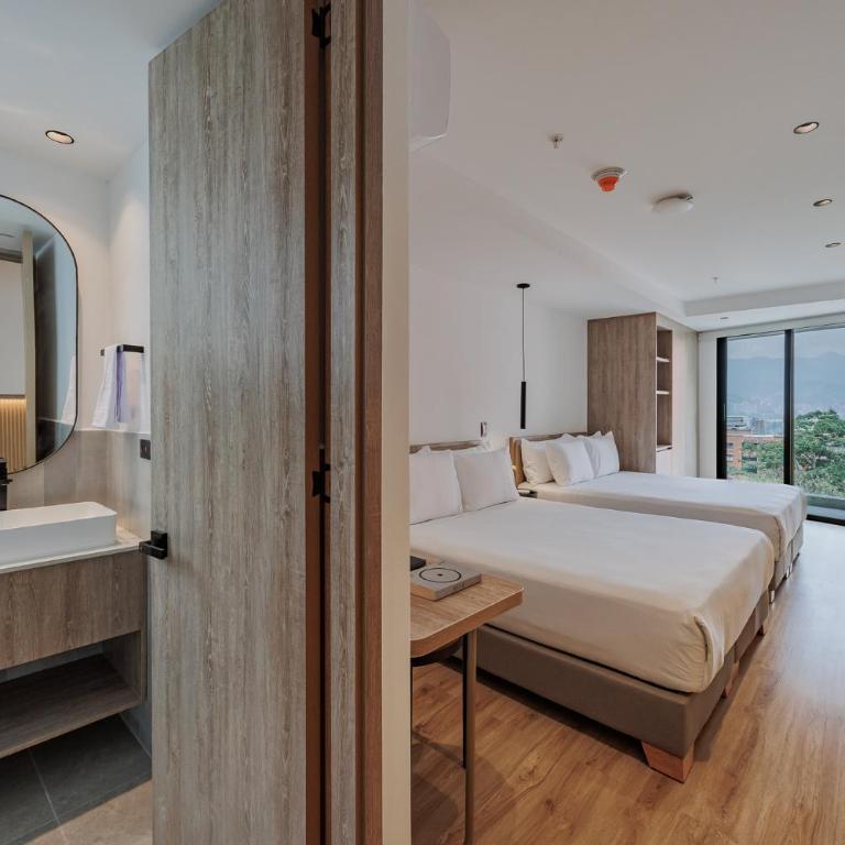 Lomm By Somos The Group - Superior Double Room with Two Double Beds - 6