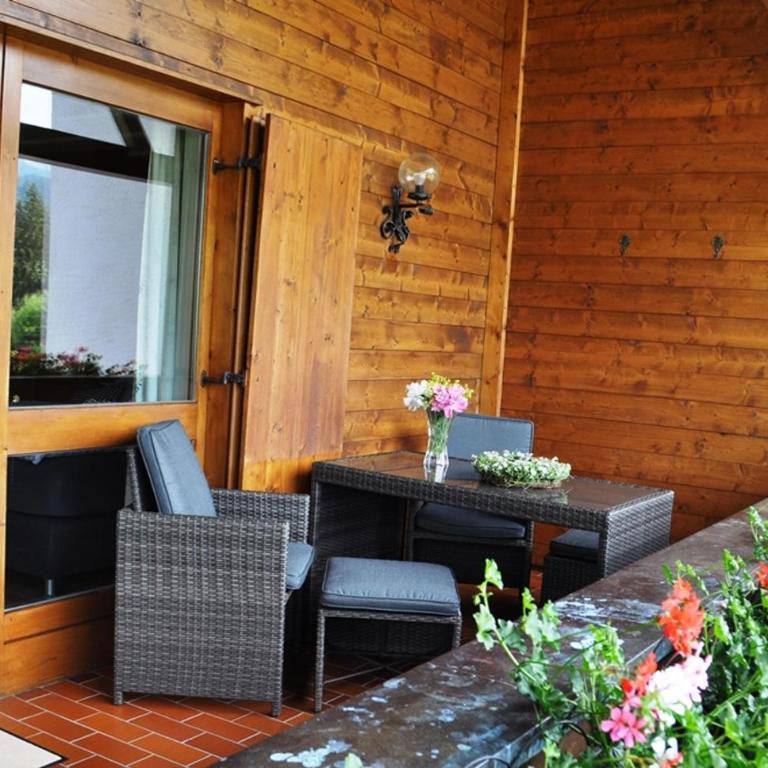 Gästehäuser Schwemmbauer - Apartment mit Balkon - 8