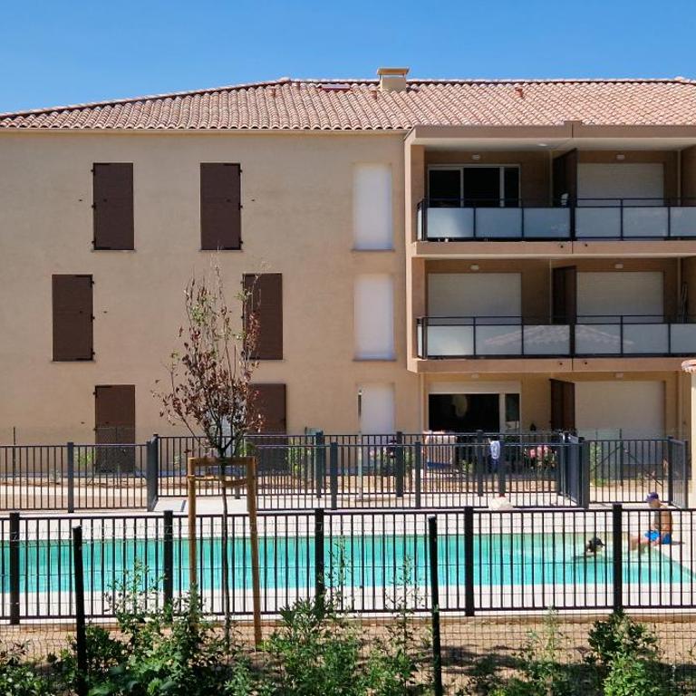 T2 classé 3 étoiles dans résidence neuve avec piscine - One-Bedroom Apartment - 1