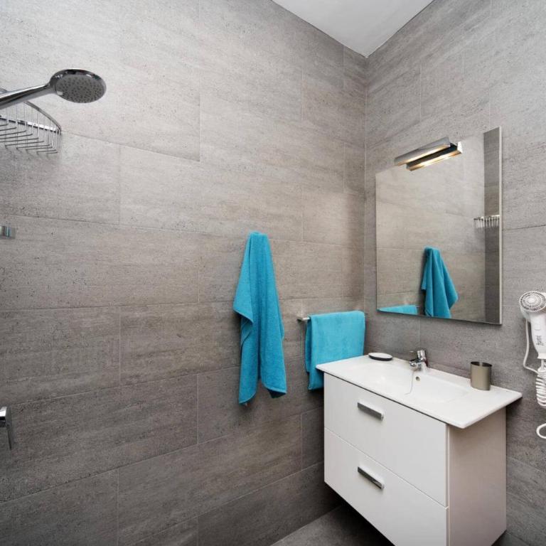 Villa Ramon by Villa Plus - Villa - 8