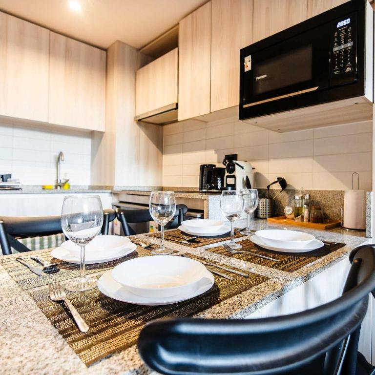 HOM I Parking Wifi Malla Ciudad Santiago - Apartment - 14