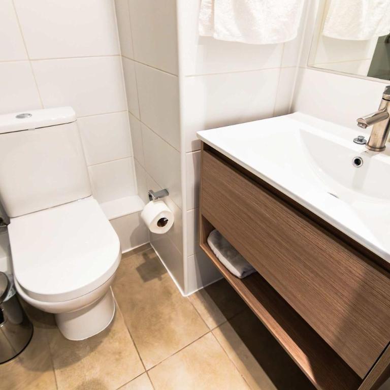 HOM I Parking Wifi Malla Ciudad Santiago - Apartment - 22