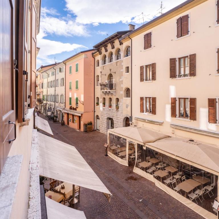 Loft 28 - Authentic Living in Riva Old Town - One-Bedroom Apartment - 2