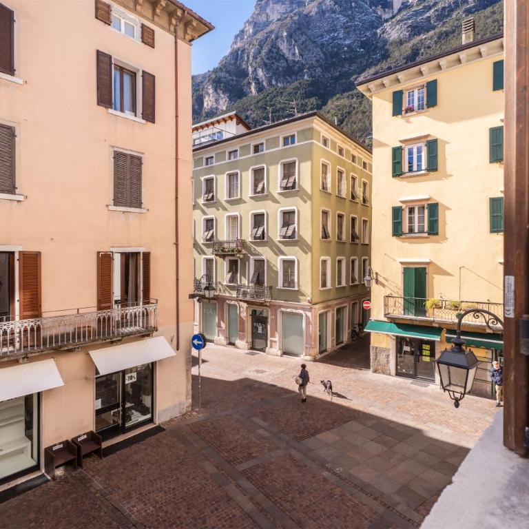 Loft 28 - Authentic Living in Riva Old Town - One-Bedroom Apartment - 3