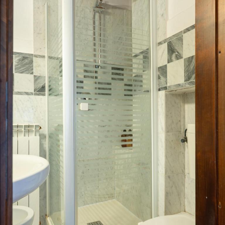 Gina Guest House - Two-Bedroom House - 22