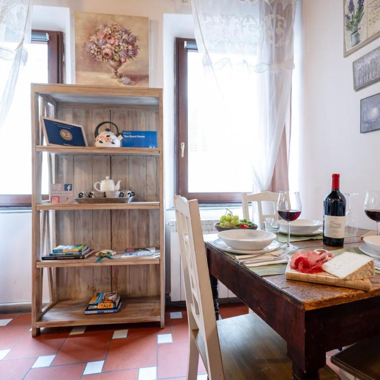 Gina Guest House - Two-Bedroom House - 5