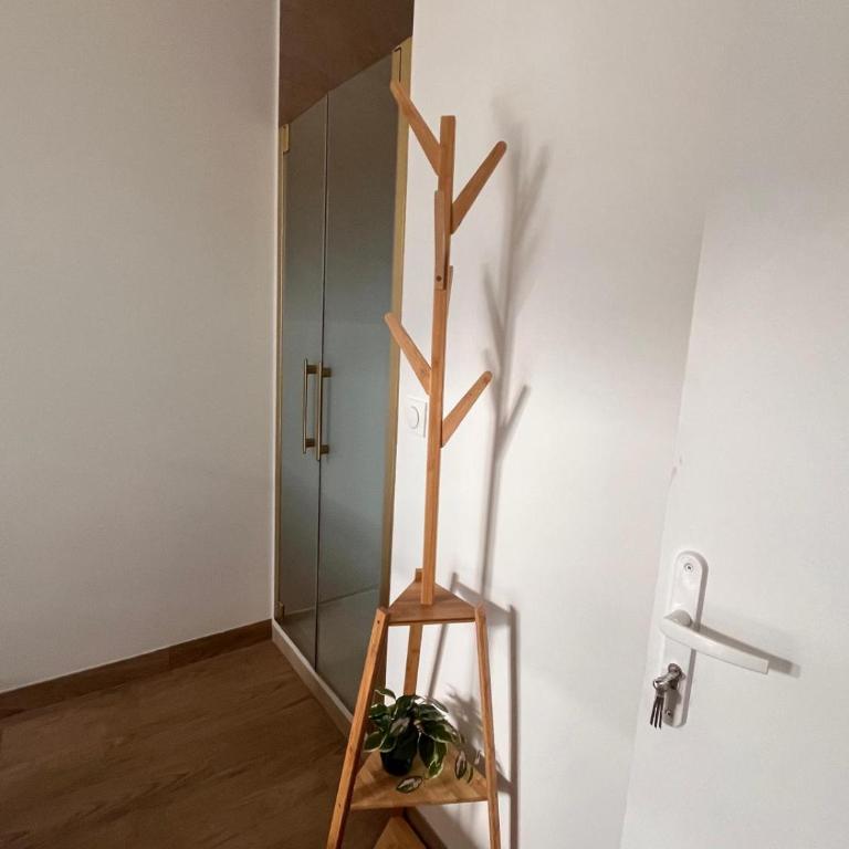 Moderne 3 chambres, 2 douches, proche gare, wifi - Appartement 3 Chambres - 9