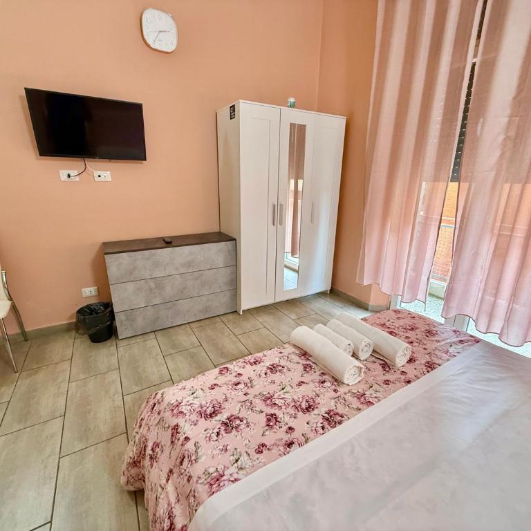 Dream Guest House - Camera Matrimoniale con Bagno Privato - 5