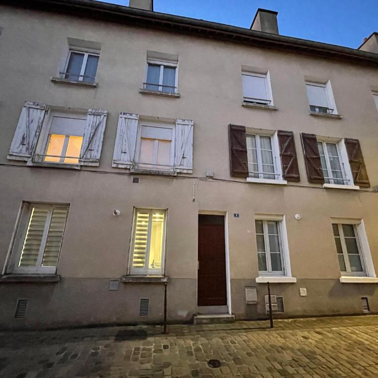 Saint-Nicaise - Appartement de Charme - Maisons Champagne 1 min - Reims - Appartamento con 2 Camere da Letto - 28