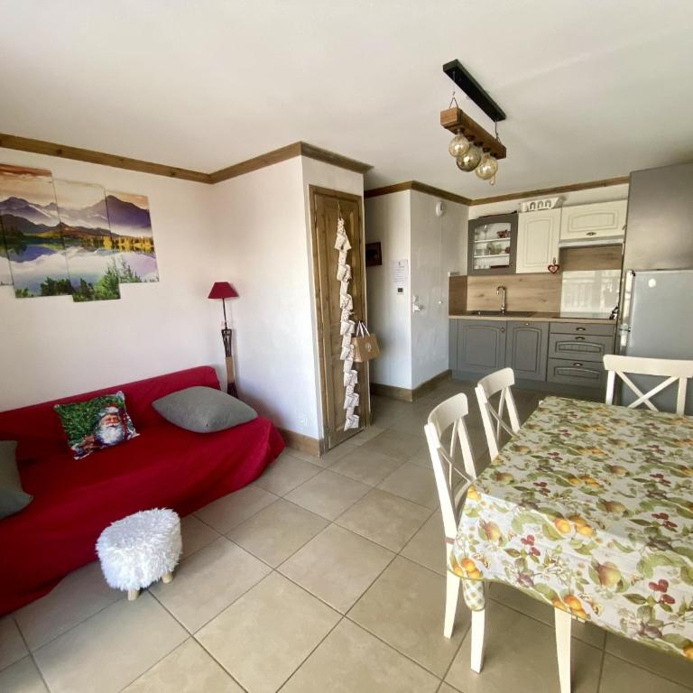Les 7 laux immobilier chalet F - Appartement avec Balcon - 8