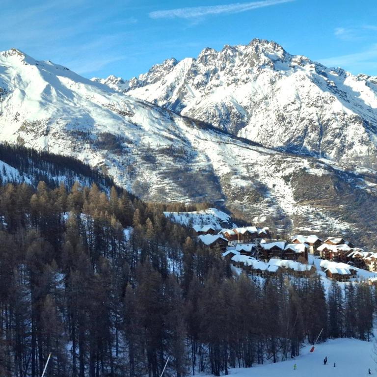 Appart 6 pers à 1800m, vue superbe, ski aux pieds - Apartment mit 3 Schlafzimmern - 10