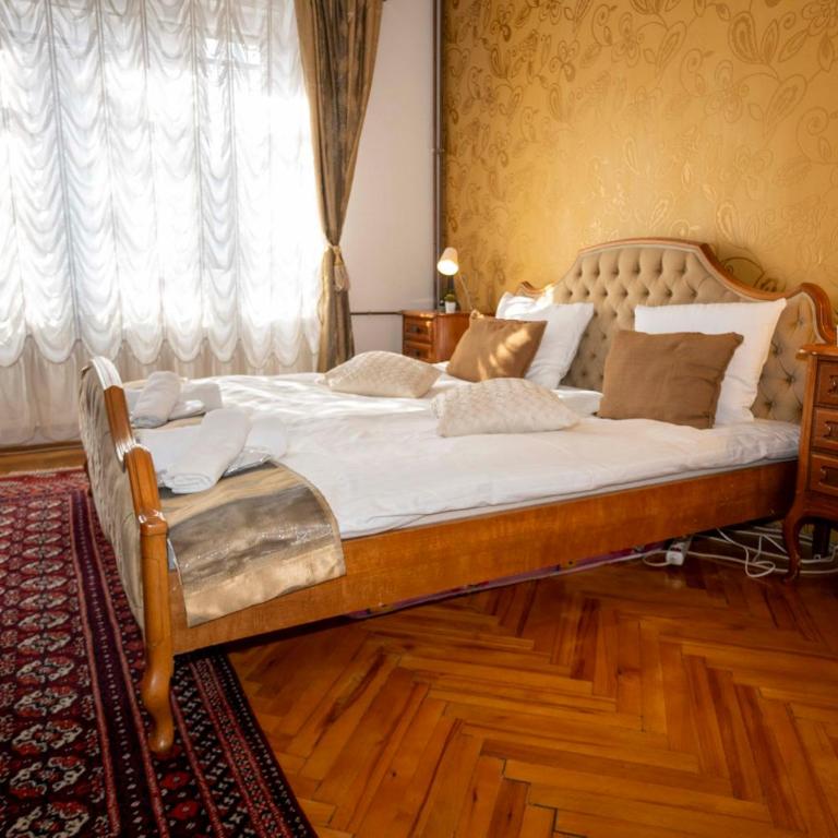 Vijećnica Grand Apartment Sarajevo - Two-Bedroom Apartment - 15