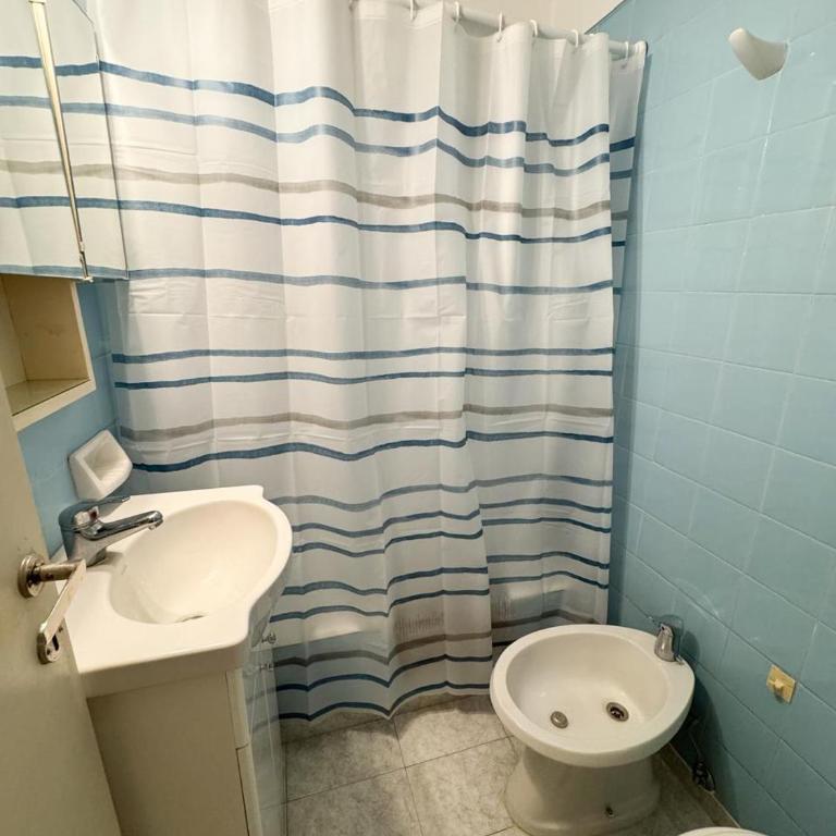 Departamento en pleno centro - One-Bedroom Apartment with Balcony - 10